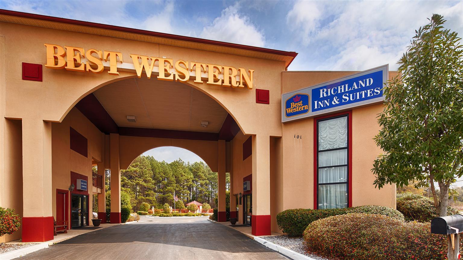 Red Roof Inn & Suites Jackson - Richland Bagian luar foto