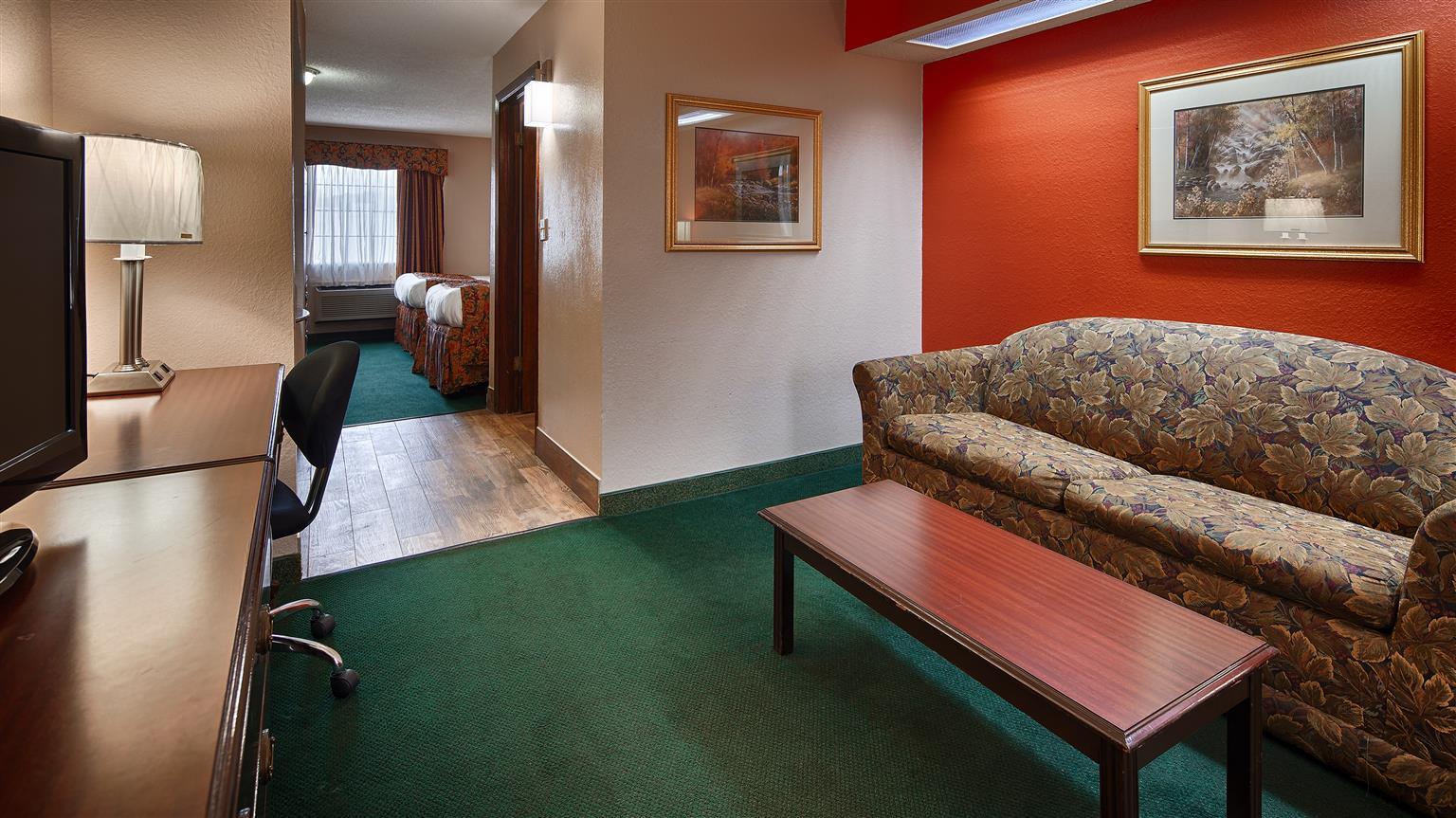 Red Roof Inn & Suites Jackson - Richland Bagian luar foto