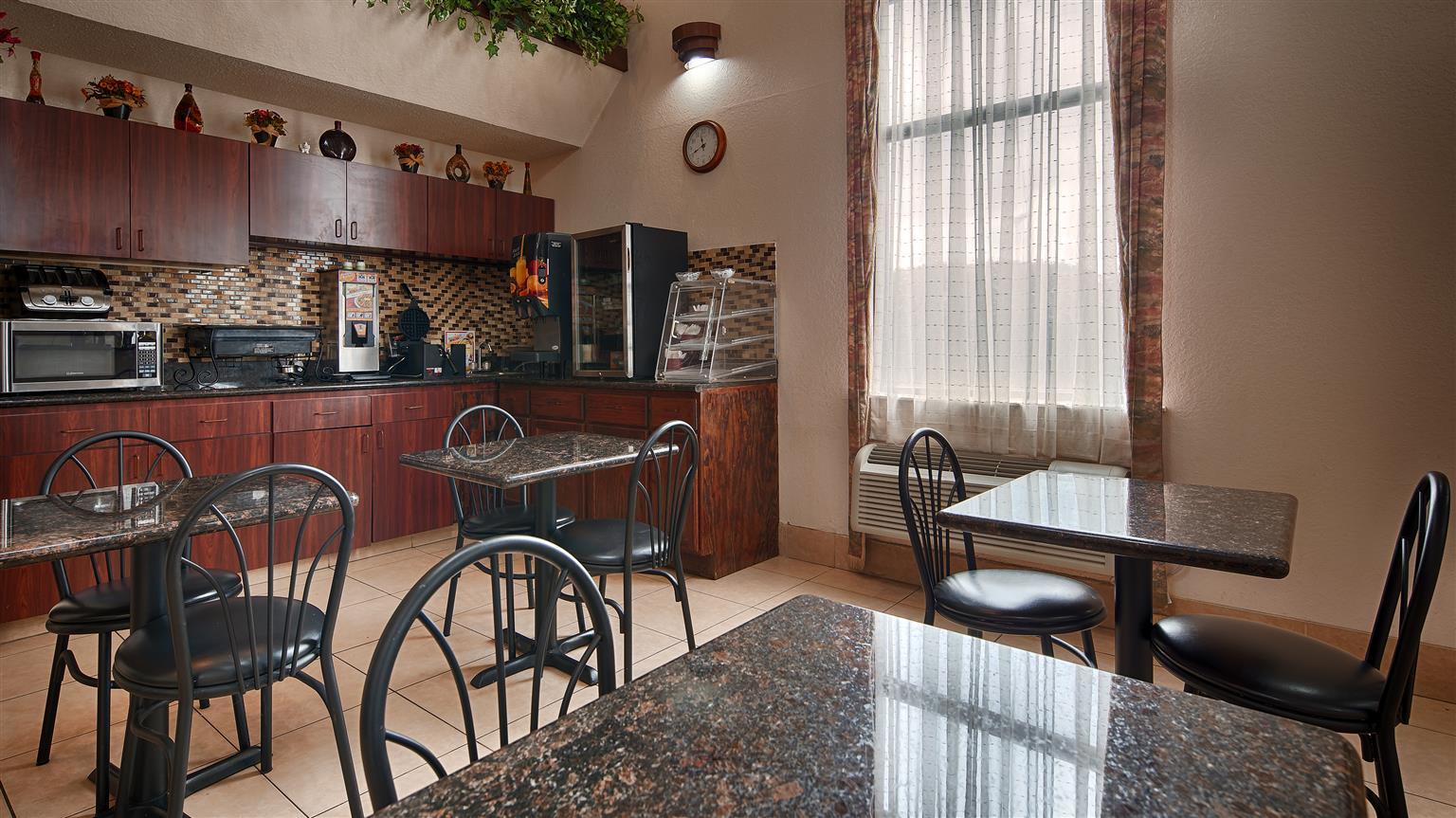 Red Roof Inn & Suites Jackson - Richland Bagian luar foto