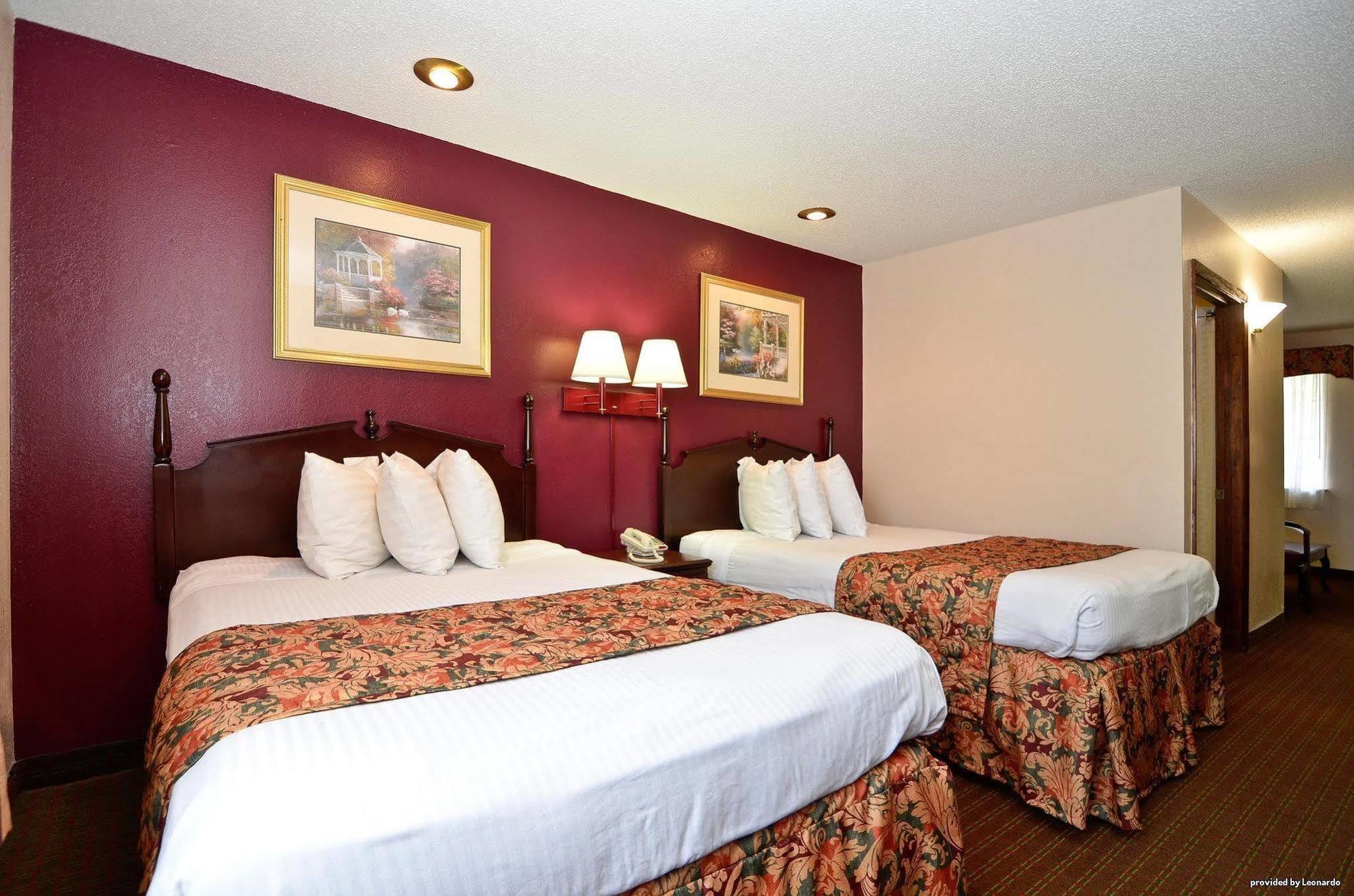 Red Roof Inn & Suites Jackson - Richland Bagian luar foto